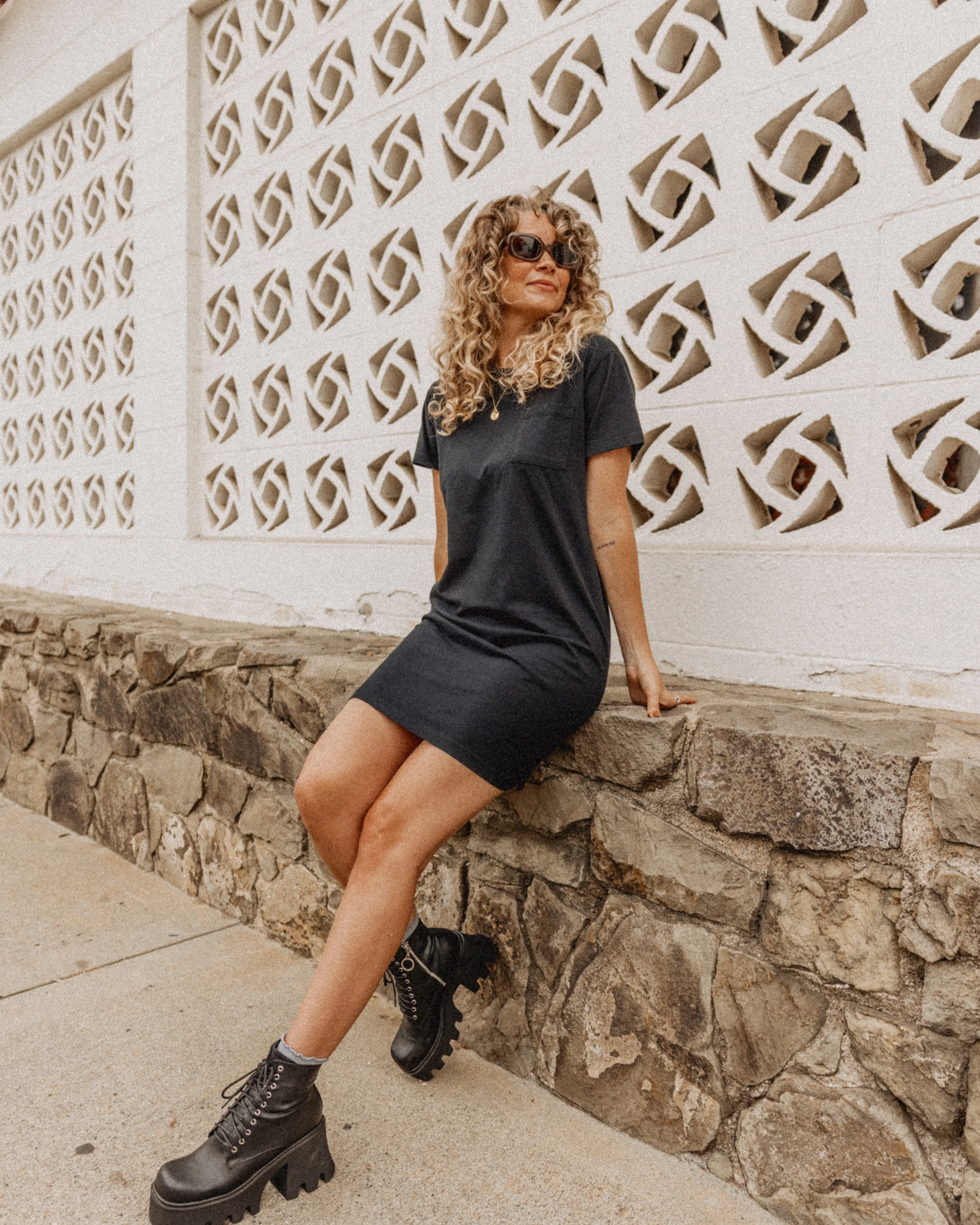 Roan Pocket Dress - Image 4